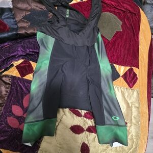 Oakley Men's Black and Green Athletic Bib Shorts